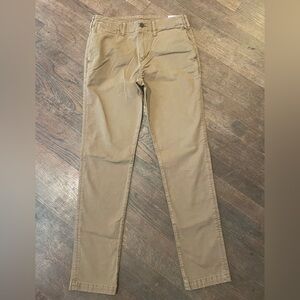 NWT 30/34 American Eagle Flex Slim Khakis Toasted Almond Color